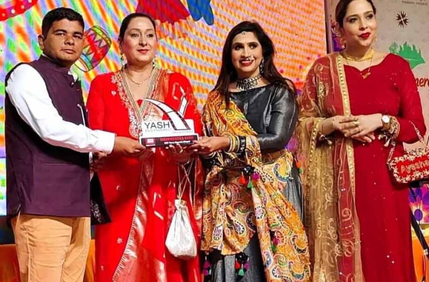  यश गरबा रॉयल महोत्सव का भव्य आयोजन, पुरस्कार समारोह के बाद हुआ समापन