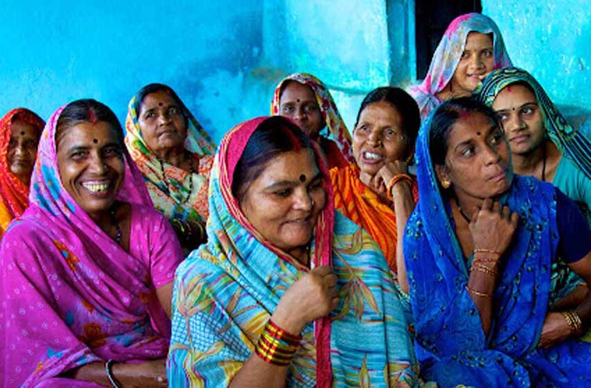  मध्य प्रदेश में महिलाओं को आत्मनिर्भर और सशक्त बनाने के लिए कई योजनाएं चलायी जा रही