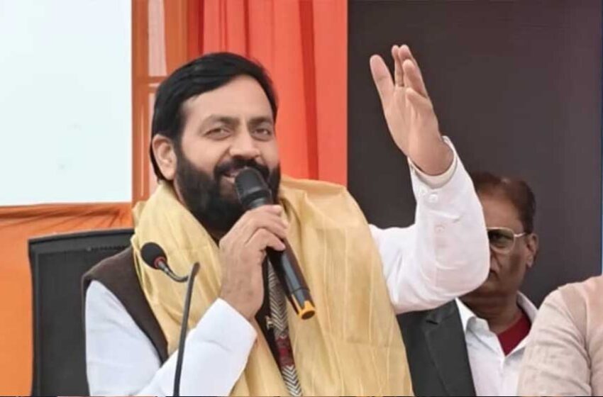  हरियाणा में 15 नहीं 17 अक्टूबर को होगा शपथ ग्रहण समारोह, नायब सिंह सैनी 10 बजे लेंगे शपथ