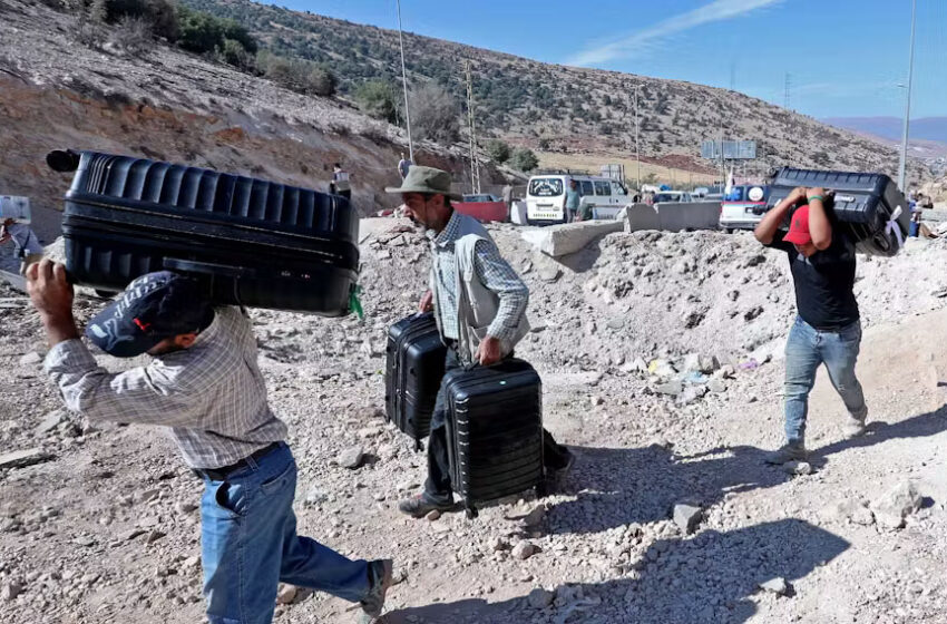  लेबनान में घरों को छोड़ने के आदेश के कारण 880,000 से अधिक लोगों को अपने घरों से पलायन किया