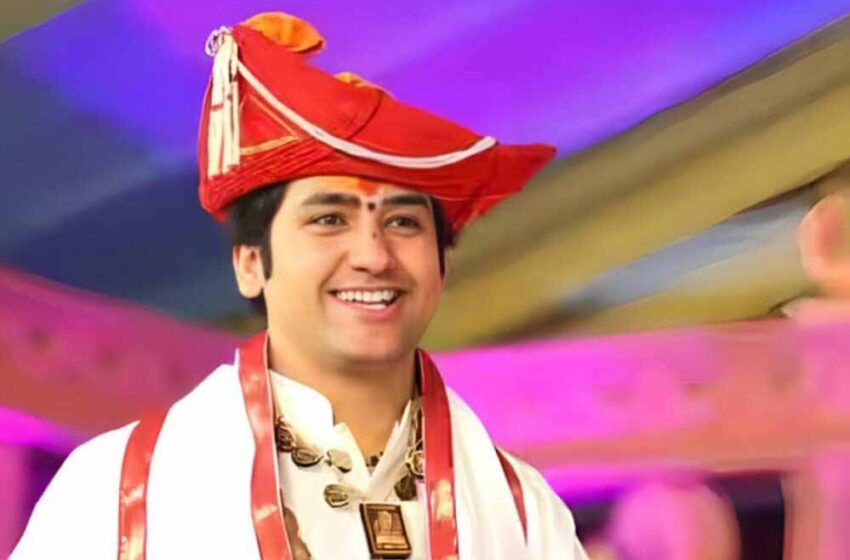  बागेश्वर धाम : धीरेंद्र शास्त्री निकालेंगे 160 किमी की पदयात्रा, 8 जगहों पर हो सकती मुलाकात, जानें