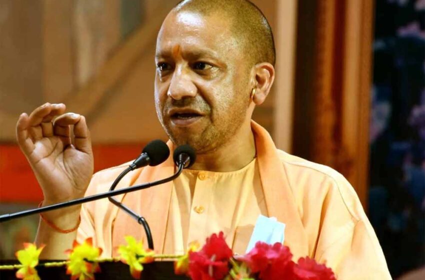  जनसभा में योगी आदित्यनाथ ने कहा- जातियों में ना बंटने की अपील करते हुए जनता से अपनी ताकत का अहसास कराए