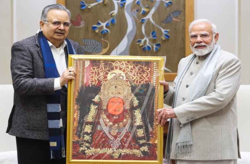  छत्तीसगढ़-विस अध्यक्ष डॉ रमन सिंह ने PM मोदी से भेंट कर दिया न्योता