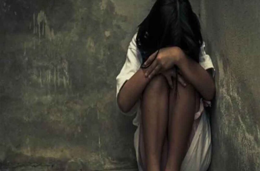 छत्तीसगढ़-बलरामपुर रामानुजगंज में सौतेले पिता ने बच्ची से किया दुष्कर्म