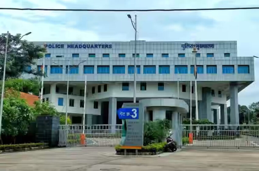  प्रदेश के युवाओ पुलिस सब इंस्पेक्टर बनने के लिए  3 चरणों की परीक्षा से गुजरना होगा, निकली है ढेरों भर्तियां