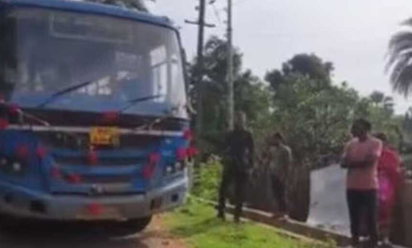  गढ़चिरौली के सुदूर गांव में आजादी के बाद पहली बार पहुंची सरकारी बस, ग्रामीणों में खुशी