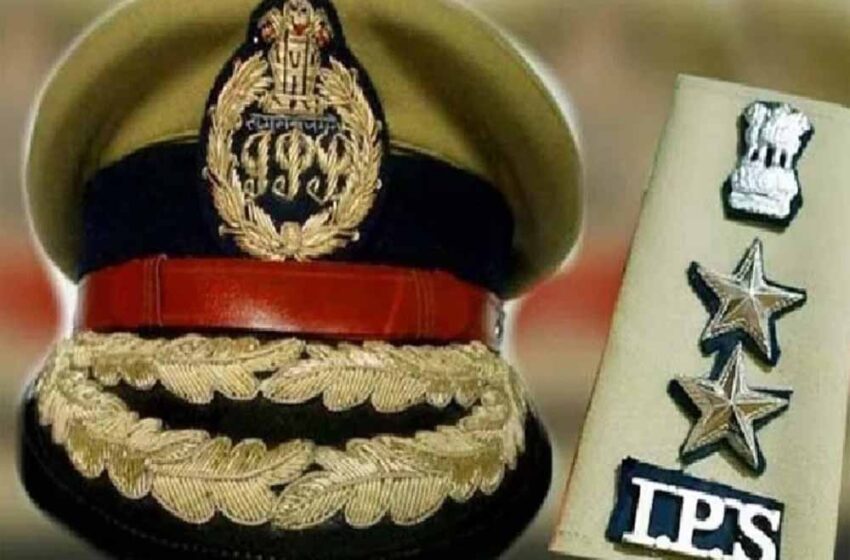  योगी सरकार का फैसला, यूपी पुलिस के चार आईपीएस अफसर बदले गए