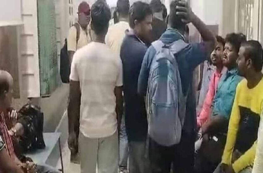  बारूद भरते समय खदान में विस्फोट, 10 घायल, 2 की हालत गंभीर