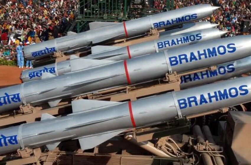  ब्रहमोस मिसाइल और राफेल के साथ ऑपरेशन सिंदूर ने पाकिस्तान में आतंकियों के ठिकानों को निशाना बनाया