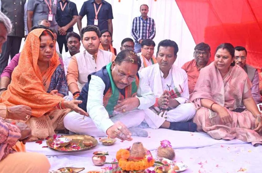  मुख्यमंत्री विष्णुदेव साय ने जशपुर जिले के फरसाबहार  में 40.89 करोड़ के 13 कार्यों का किया लोकार्पण एवं भूमिपूजन