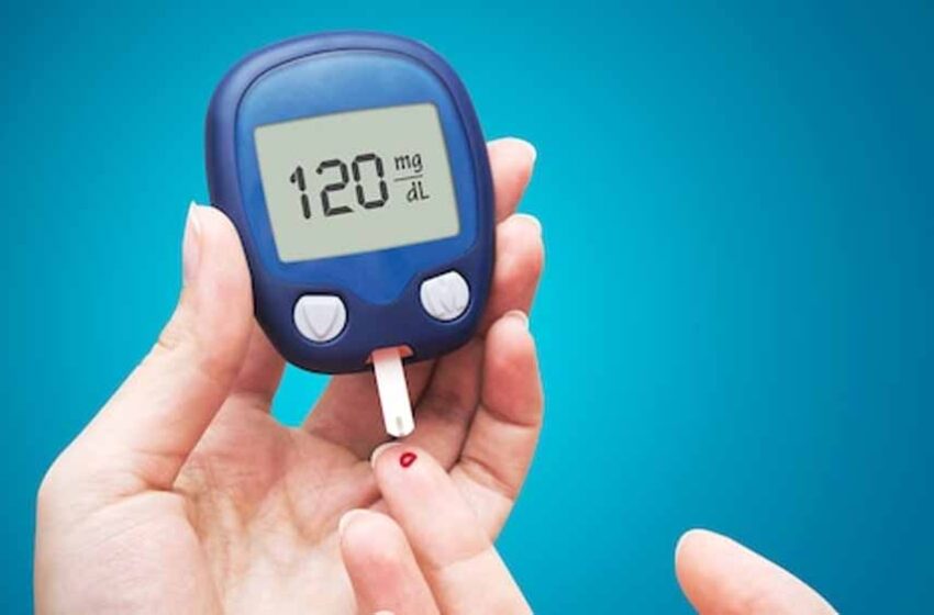  डायबिटीज मरीज हो जाएं अलर्ट! एक्सपर्ट ने बताया हार्ट अटैक का बड़ा रिस्क