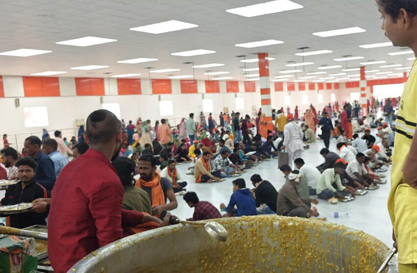  नए साल के स्वागत से एक दिन पहले बागेश्वर धाम में भक्तों की भारी उपस्थिति, प्रशासन और पुलिस तैनात