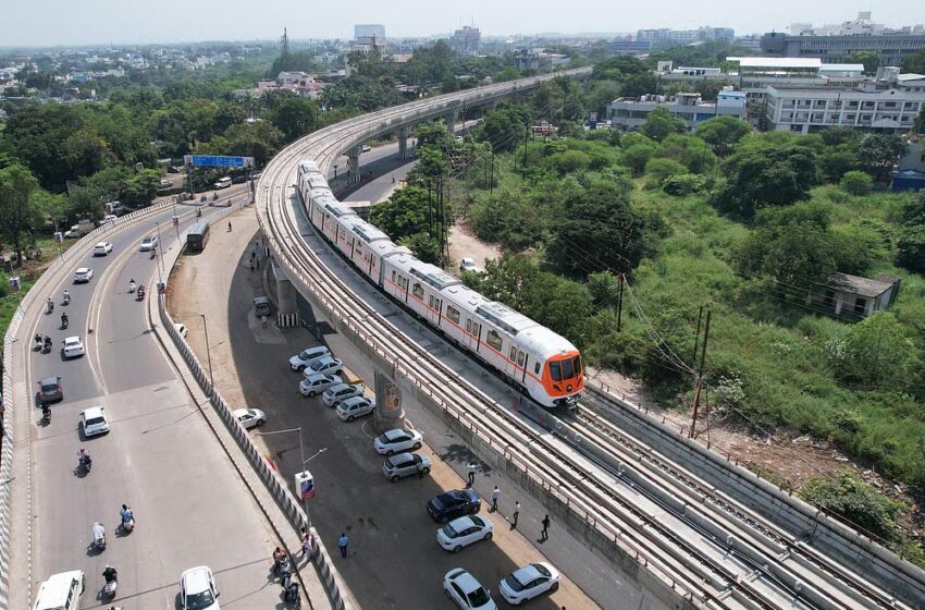  CMRS और पीएम मोदी का ग्रीन सिग्नल, भोपाल मेट्रो ट्रैक पर दौड़ेगी और 3 महीने तक किराए में छूट