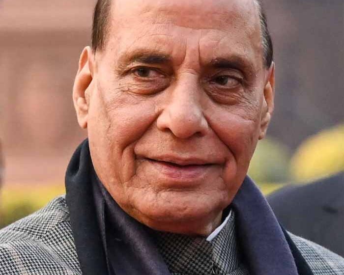  लखनऊ में शानदार प्रेरणा स्थल स्थापित कराने पर राजनाथ सिंह ने मुख्यमंत्री योगी आदित्यनाथ को दी बधाई