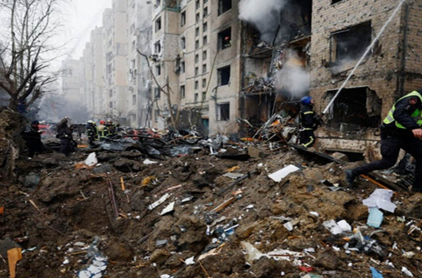  पुतिन की मिसाइल से यूक्रेन में हड़कंप, 4000 डिग्री सेल्सियस के हमले में 4 की मौत, 24 लोग घायल