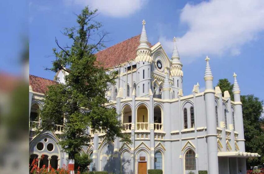  जबलपुर हाईकोर्ट ने दी बड़ी राहत, प्रोबेशन पीरियड के कर्मचारियों को मिलेगा पूरा वेतन